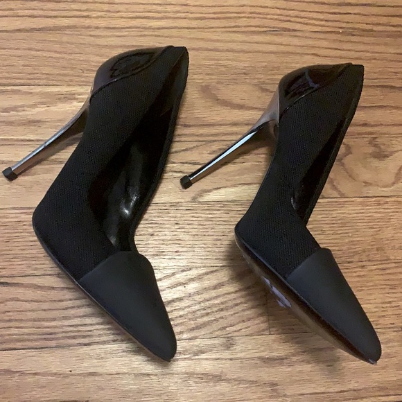 Proenza Schouler two tone black pumps with silver heel.  Worn once size 36 - Picture 3 of 5